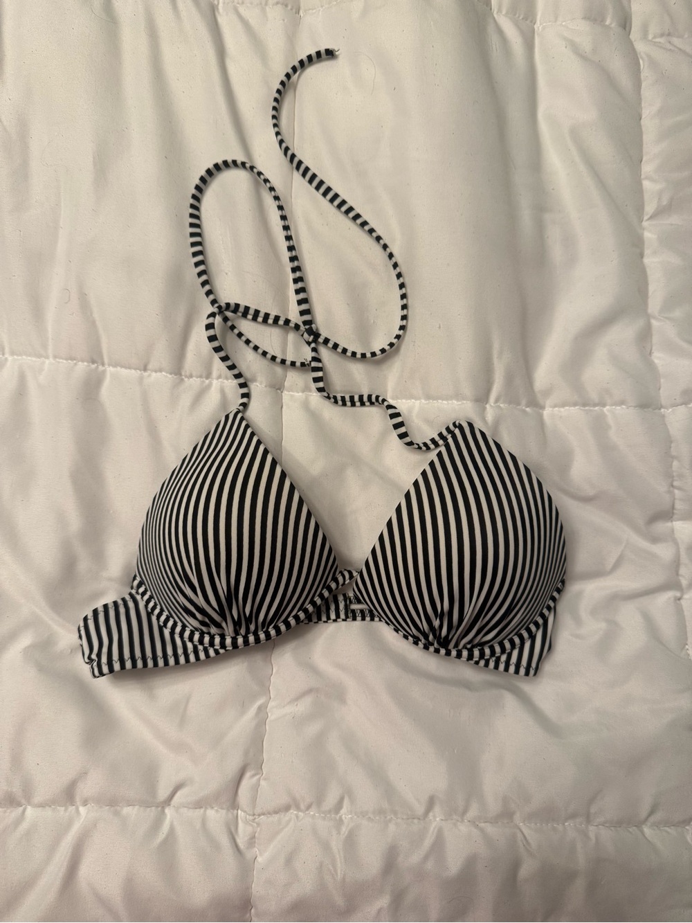Shade & Shore White Bikini Top with Black Striped Trim 34B